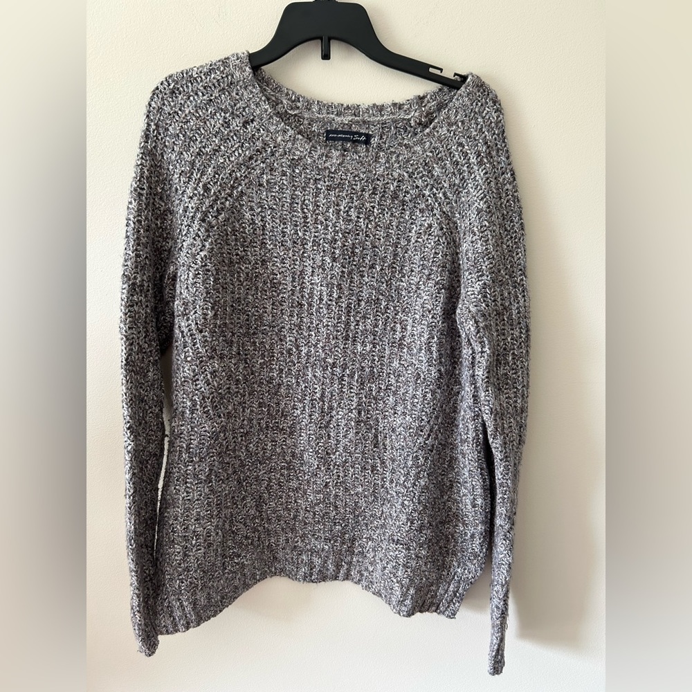 American Eagle Ahh-amazingly Soft Pullover Sweater in Size XS